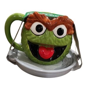 NWT Oscar the Grouch Ceramic Mug and Cookie Plate